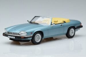 Jaguar XJS V12 Kabriolet Světle Modrý Metalíza Norev 1:18 182635 Kov