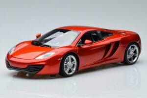 McLaren MP4-12C Kupé Se Stigem Top Gear Figurka Minichamps 1:18 519101330 Kov