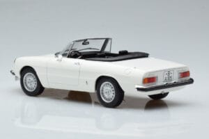 Alfa Romeo 2000 Spider Bílý Norev 1:18 187882 Kov – obrázek 6 z 7