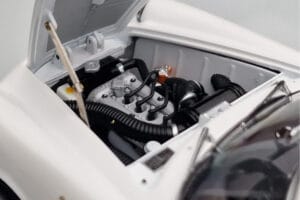 Alfa Romeo Giulietta SV #34 Targa Florio 1960 Kyosho 1:18 08957C Kov – obrázek 8 z 9