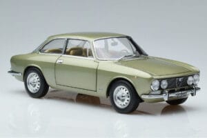 Alfa Romeo GTV 2000 Zelený Limitovaná Edice Norev 1:18 187913 Kov – obrázek 5 z 7