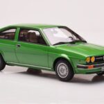 Alfa Romeo Alfasud Sprint Zelený Otto 1:18 - image 4 of 6