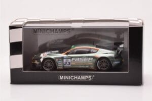Aston Martin DBRS9 BMS Scuderia Italia #23 Zani / Mugelli FIA GT3 European Championship Spa 2006 Minichamps 1:43 400061323 Ko – obrázek 4 z 4