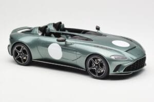 Aston Martin V12 Speedster Zelený Metallic GT Spirit 1:18 GT906 Pryskyřice – obrázek 4 z 6