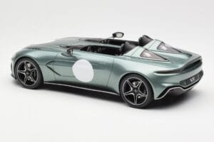Aston Martin V12 Speedster Zelený Metallic GT Spirit 1:18 GT906 Pryskyřice – obrázek 5 z 6