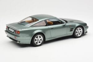 Aston Martin V8 Vantage Zelený GT Spirit 1:18 GT345 Pryskyřice – obrázek 2 z 6