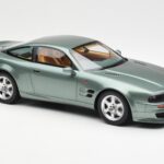Aston Martin V8 Vantage Zelený GT Spirit 1:18 GT345 - image 4 of 6