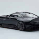 Aston Martin Victor Černý GT Spirit 1:18 - image 5 of 6