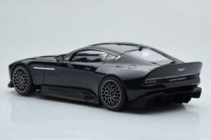 Aston Martin Victor Černý GT Spirit 1:18 GT428 Pryskyřice – obrázek 5 z 6