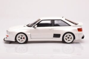 Audi 80 B4 Coupe RS2 Prior Design Bílý Otto 1:18 OT913 Pryskyřice – obrázek 3 z 6