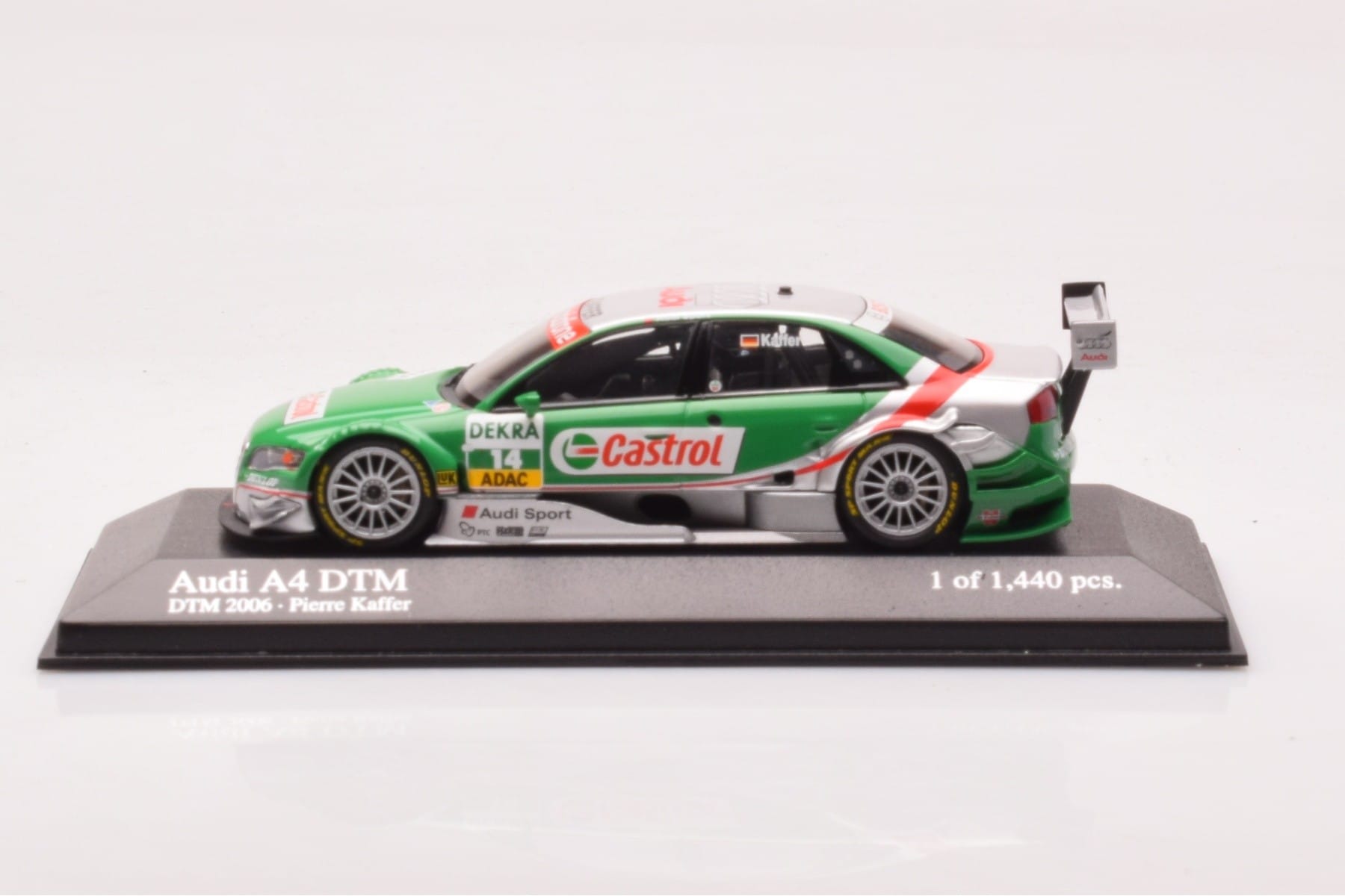 Audi A4 B7 DTM Team Phoenix #14 F. Kaffer DTM 2006 Minichamps 1:43 400061514 Kov