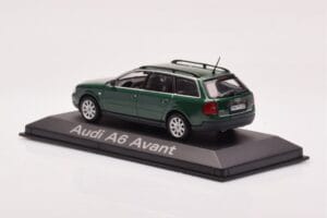 Audi A6 C5 Avant Zelený Minichamps 1:43 5010106213 Kov – obrázek 3 z 4