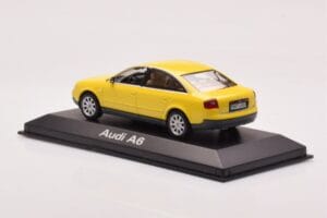 Audi A6 C5 Žlutý Minichamps 1:43 IND47004 Kov – obrázek 3 z 4