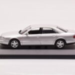 Audi A8 D2 Stříbrný Minichamps 1:43 433013006