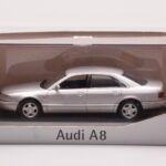 Audi A8 D2 Stříbrný Minichamps 1:43 433013006 - image 4 of 4