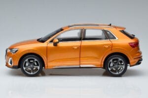 Audi Q3 F3 Oranžový FAW 1:18 05730Q32019 Kov – obrázek 4 z 7