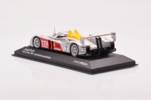 Audi R10 TDI LMP1 #7 R. Capello / T. Kristensen / A. McNish 24 Hours of Le Mans 2006 Minichamps 1:43 400061607 Kov – obrázek 3 z 4