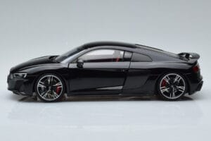 Audi R8 Performance Černý Kengfai 1:18 VAKF-0353 Kov – obrázek 5 z 10