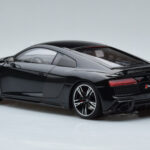 Audi R8 Performance Černý Kengfai 1:18 - image 7 of 10