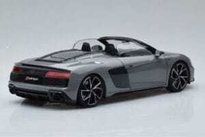 Audi R8 Spyder Performance Nardo Šedý Kengfai 1:18 VAKF-0352 Kov – obrázek 3 z 11