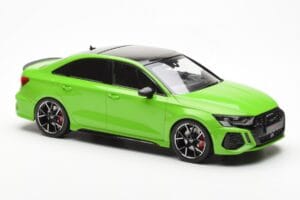 Audi RS3 8Y Sedan Zelený MCG 1:18 MCG18449 Kov – obrázek 4 z 6