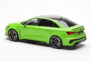 Audi RS3 8Y Sedan Zelený MCG 1:18 MCG18449 Kov – obrázek 5 z 6