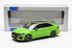 Audi RS3 8Y Sedan Zelený MCG 1:18 MCG18449 Kov – obrázek 6 z 6