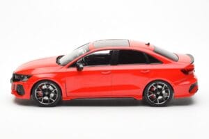Audi RS3 8Y Sedan Červený MCG 1:18 MCG18451 Kov – obrázek 3 z 6