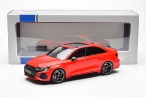 Audi RS3 8Y Sedan Červený MCG 1:18 MCG18451 Kov – obrázek 6 z 6