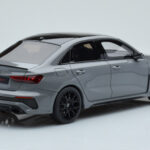 Audi RS3 8Y Sedan Performance Edition Šedý GT Spirit 1:18 - image 2 of 6