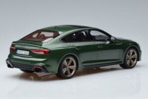 Audi RS5 B9 Sportback Sonoma Zelený Asia Edition GT Spirit 1:18 CLDC018 Pryskyřice – obrázek 2 z 6