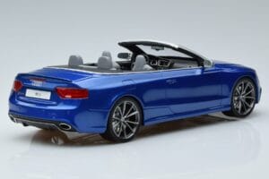 Audi RS5 B8 Kabriolet Modrý GT Spirit 1:18 ZM053 Pryskyřice – obrázek 2 z 6
