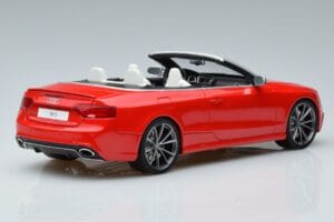 Audi RS5 B8 Kabriolet Červený GT Spirit 1:18 GT724 Pryskyřice – obrázek 2 z 5