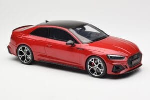 Audi RS5 B9 Competition Červený GT Spirit 1:18 GT457 Pryskyřice – obrázek 4 z 6