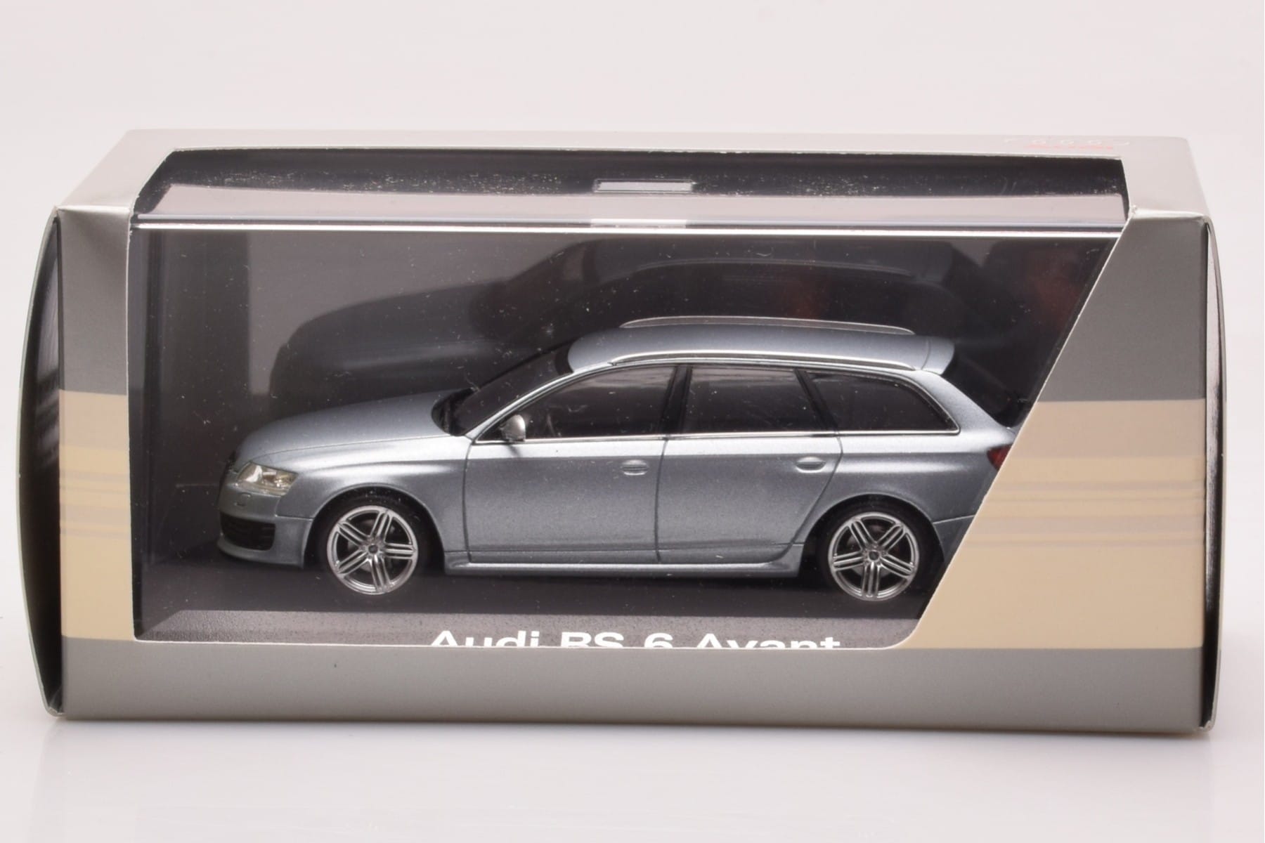 Audi RS6 C6 Monza Stříbrný Minichamps 1:43 5010710213 Kov – obrázek 4 z 4