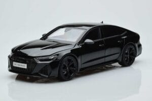 Audi RS7 C8 Sportback Tmavý Kengfai 1:18 VAKF 0331 Pryskyřice