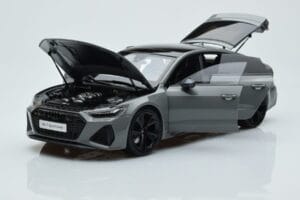 Audi RS7 C8 Sportback Šedý Kengfai 1:18 VAKF-0333 Pryskyřice – obrázek 2 z 7