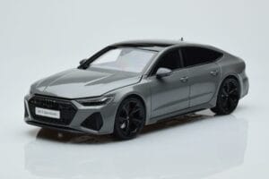 Audi RS7 C8 Sportback Šedý Kengfai 1:18 VAKF 0333 Pryskyřice