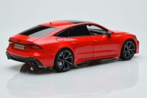 Audi RS7 C8 Sportback Červený Kengfai 1:18 VAKF-0332 Pryskyřice – obrázek 3 z 7