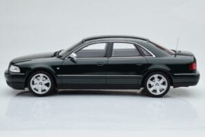 Audi S8 D2 Zelený Otto 1:18 OT916 Pryskyřice – obrázek 3 z 6