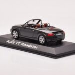 Audi TT 8N Roadster Šedý Minichamps 1:43 - image 3 of 4