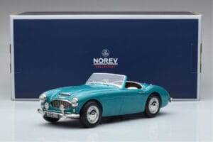 Austin-Healey 3000 Mk1 Roadster Norev 1:18 182600 Kov – obrázek 6 z 6