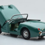 Austin-Healey Sprite Zelený Kyosho 1:18 - image 3 of 8