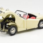 Austin-Healey Sprite Mk I Open Old English Bílý Kyosho 1:18 08953EW - image 2 of 8