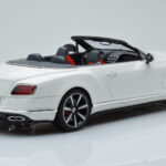 Bentley Continental GTC V8 S Bílý GT Spirit 1:18 - image 2 of 6