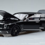 Bentley Mulsanne W.O. Edition By Mulliner Černý Almost Real 1:18 - image 2 of 11