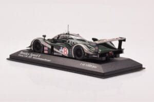 Bentley Speed 8 #8 J. Herbert / D. Brabham / M. Blundell Sebring 12 Hours 2003 Minichamps 1:43 400031398 Kov – obrázek 3 z 4