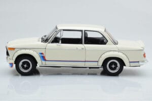 BMW 2002 Turbo Bílý Kyosho 1:18 08544W Kov – obrázek 5 z 8