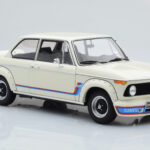 BMW 2002 Turbo Bílý Kyosho 1:18 - image 6 of 8
