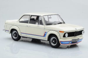 BMW 2002 Turbo Bílý Kyosho 1:18 08544W Kov – obrázek 6 z 8